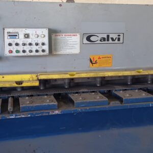 Casal Guilhotina e Prensa Dobradeira Hidráulica CALVI 3200 – Ano 2007