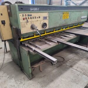 Guilhotina Hidráulica CN Asamaq 3050 x 6 mm