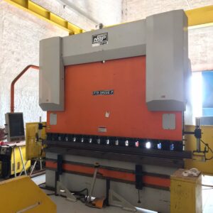 Prensa Viradeira Dobradeira Newton CNC 3.100 x 320 Ton – Série Especial