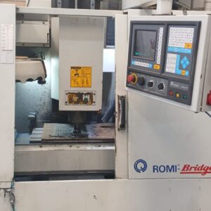 Centro de Usinagem CNC Romi Discovery 4022 – Ano 2000