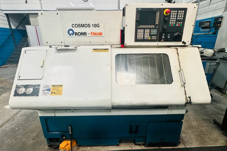 Torno CNC Romi Cosmos 10G Romi Cosmos 10G Siemens Torno CNC retrofitado Siemens Torno CNC com torre e Gang Máquinas operatrizes CNC Romi