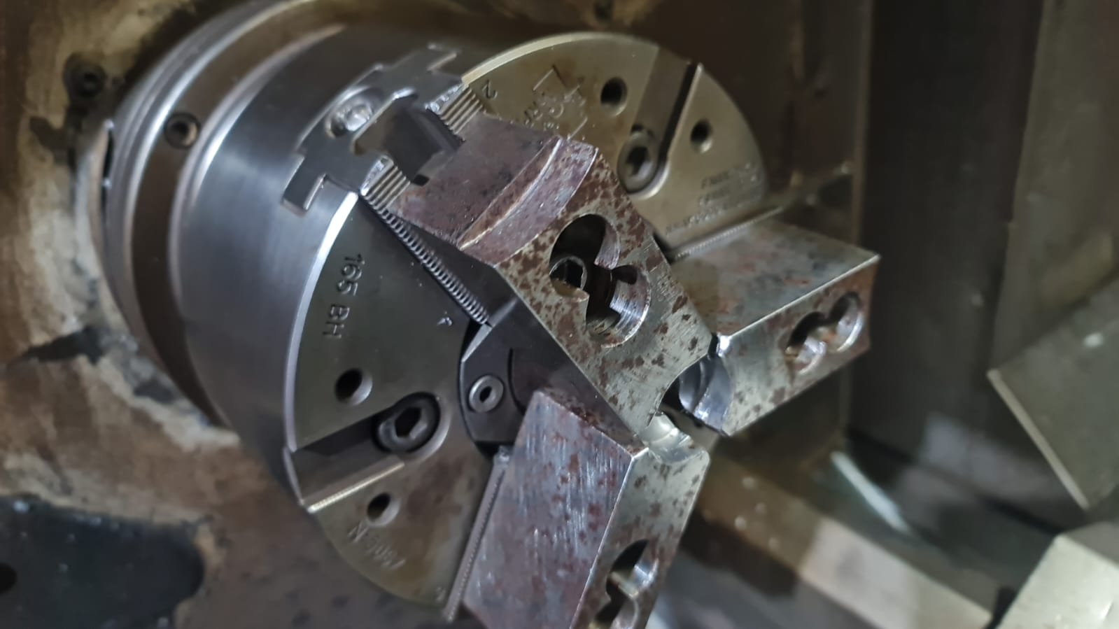 Torno CNC Romi Cosmos 10G – Retrofitado – Eletrônica Nova – Retrofit 2021 - Imagem 2