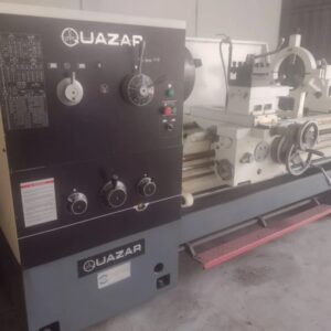 Torno horizontal Quazar Torno mecânico 660 x 1500 mm Torno Quazar C6266C Torno mecânico com passagem 105 mm Máquinas operatrizes usadas