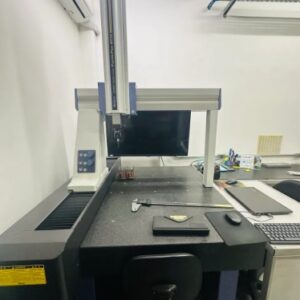 tridimensional mitutoyo crysta plus m574