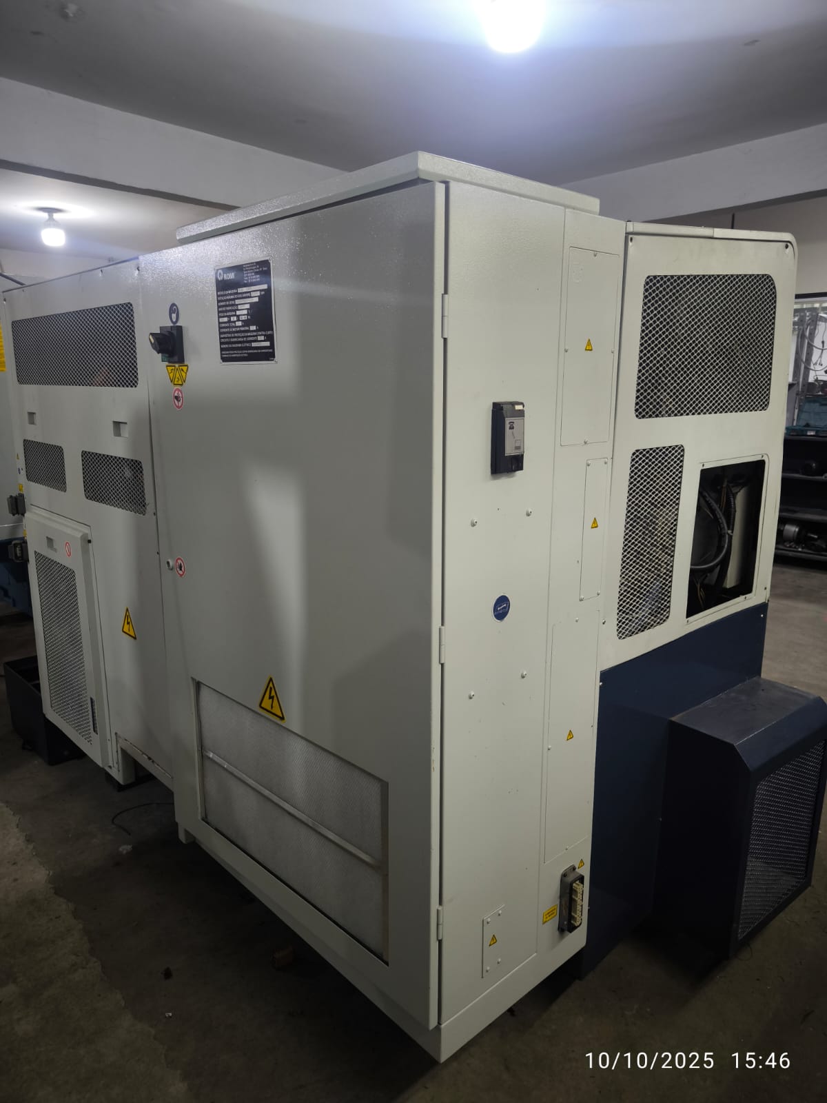 Torno CNC Romi G240 Fanuc 0i Mate-TB 240 x 400 mm Centro de Torneamento Revisado - Imagem 2