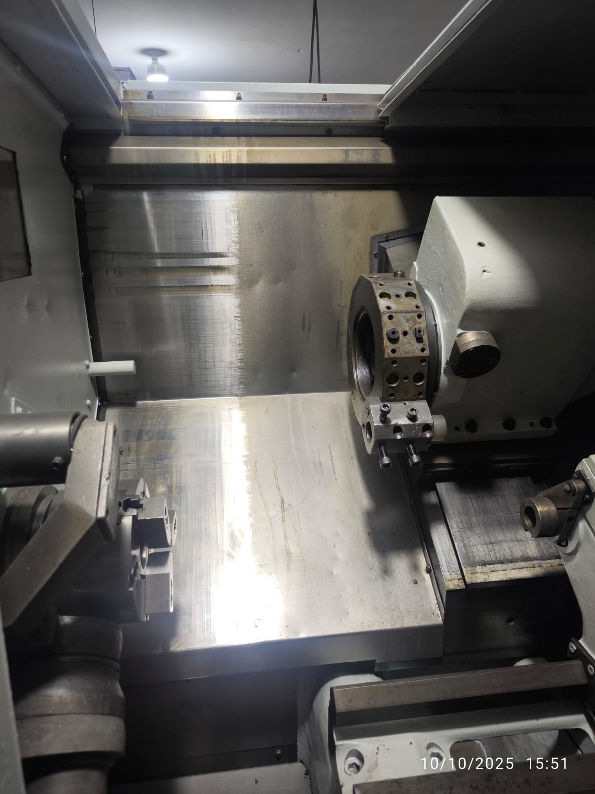 Torno CNC Romi G240 Fanuc 0i Mate-TB 240 x 400 mm Centro de Torneamento Revisado - Imagem 3