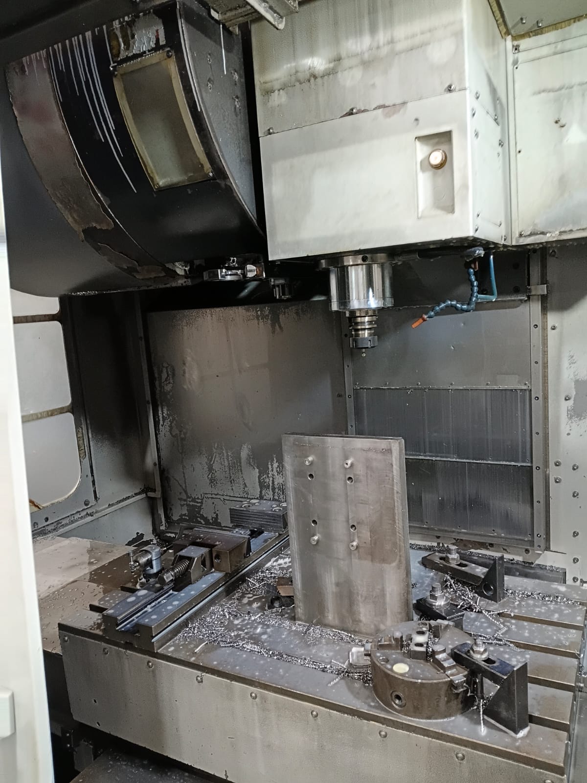 Centro de Usinagem CNC Romi D800 Siemens – Renishaw – 10.000 RPM – ATC 24 - Imagem 3