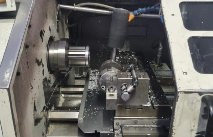 Torno CNC Romi Centur 30S Mach 9 430 x 500 mm Sistema Gang - Imagem 6
